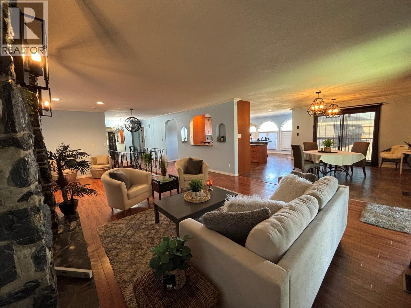 3 21st Avenue S, Cranbrook, British Columbia  V1C 3G9 - Photo 9 - 10380022