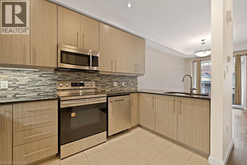 1169 Garner Road E Unit# 33, Ancaster, Ontario  L9G 0G8 - Photo 18 - 40814991