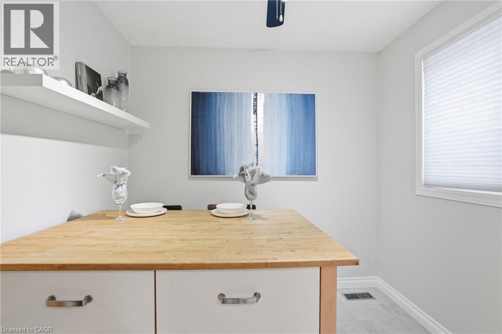 676 Woodview Road, Burlington, Ontario  L7N 3A5 - Photo 12 - 40814905