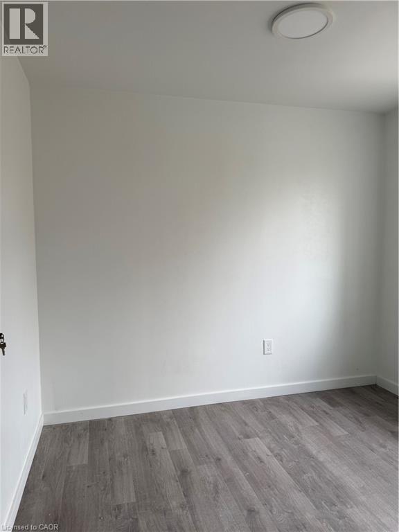 127 Highriver Trail Unit# Lower, Welland, Ontario  L3C 0H6 - Photo 5 - 40813282