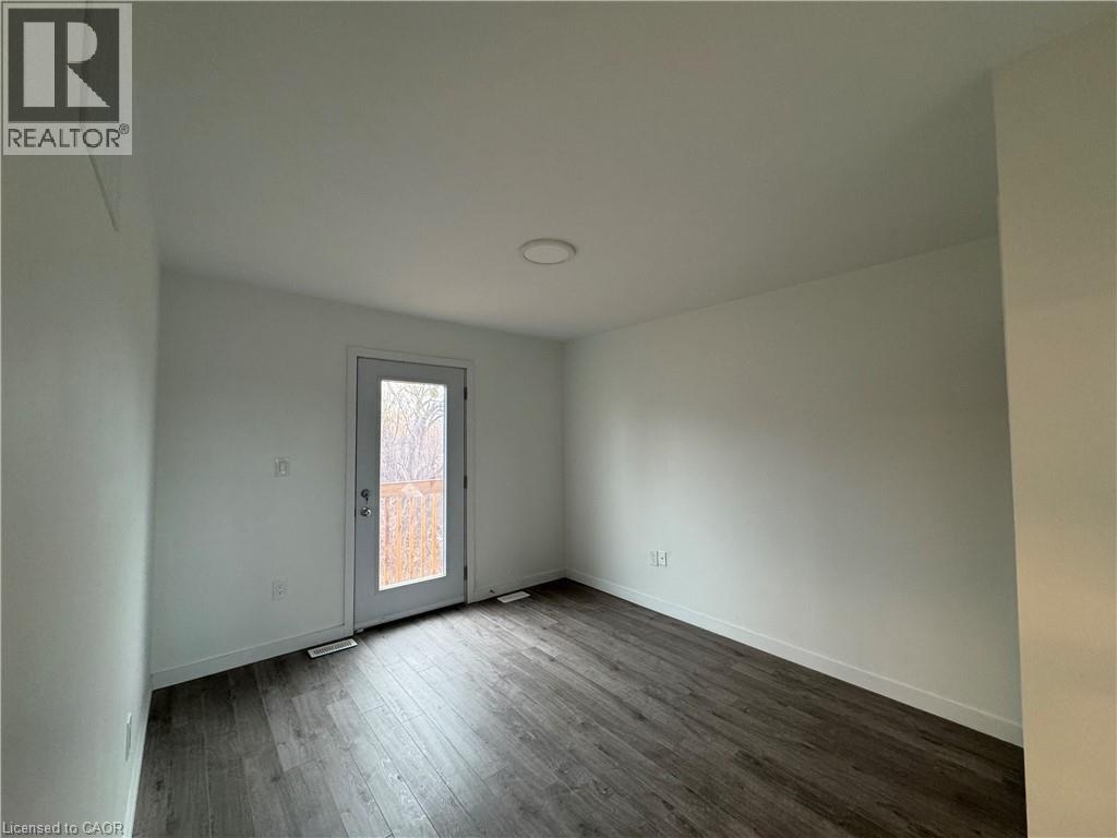 127 Highriver Trail Unit# Main, Welland, Ontario  L3C 0H6 - Photo 20 - 40813279