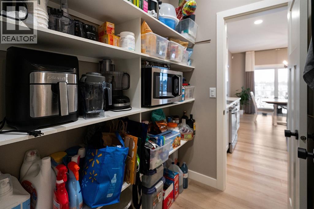 5200 36 Avenue, Camrose, Alberta  T4V 5J2 - Photo 8 - A2261210