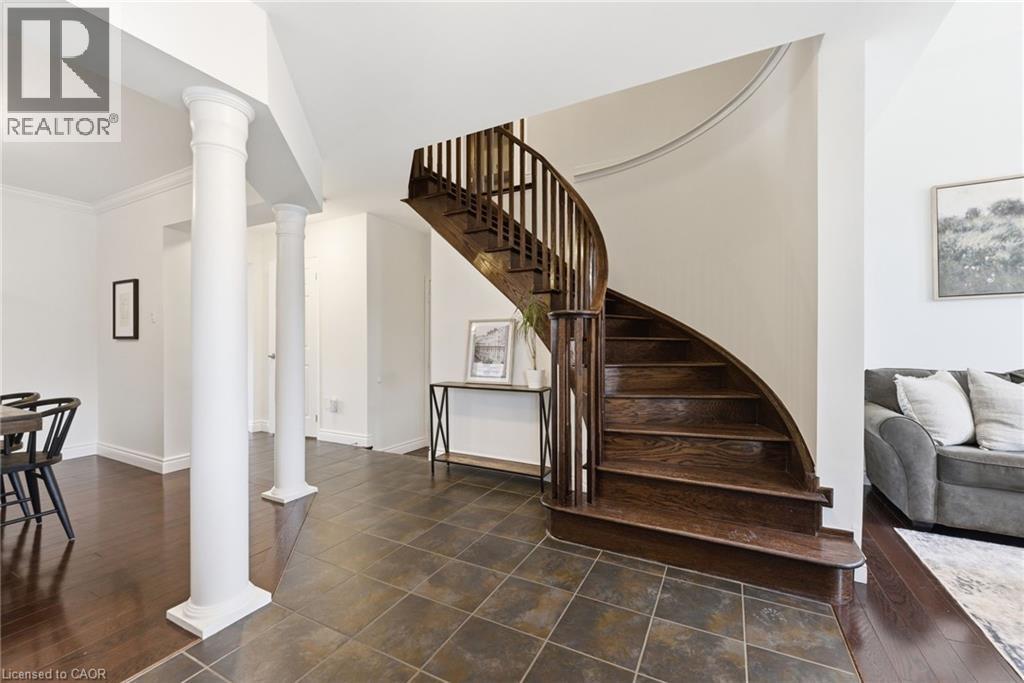 910 Vickerman Way, Milton, Ontario  L9T 0K5 - Photo 5 - 40814026