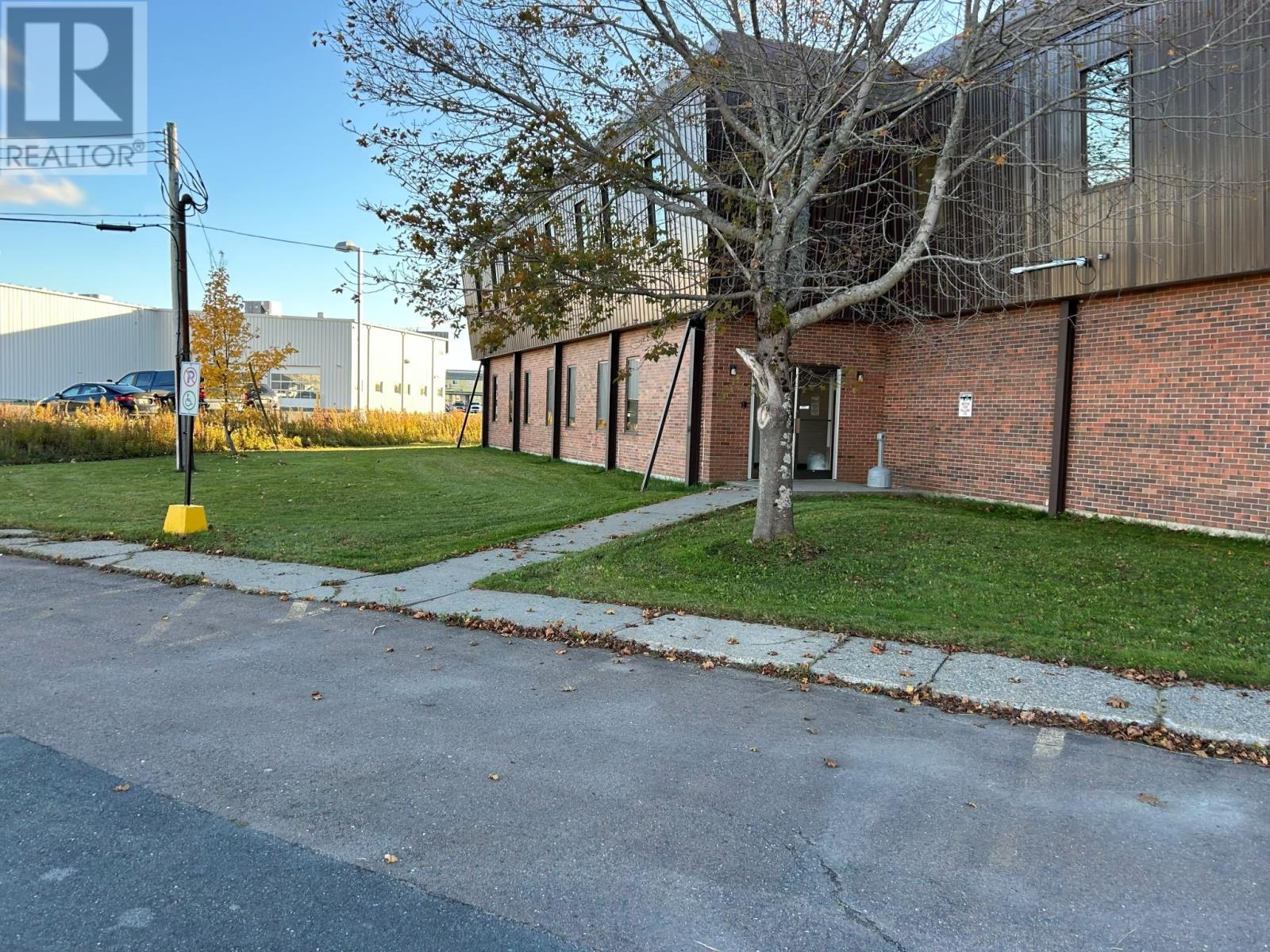 61 Elizabeth Drive, Gander, Newfoundland & Labrador  A1V 1G7 - Photo 2 - 1295538