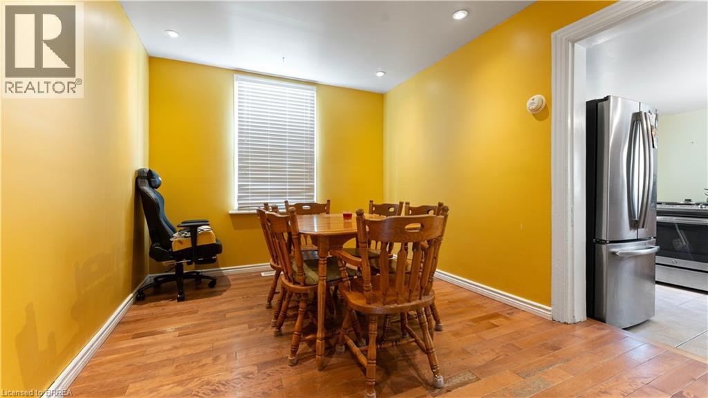 263 Grand River Avenue, Brantford, Ontario  N3T 4Y5 - Photo 13 - 40814907