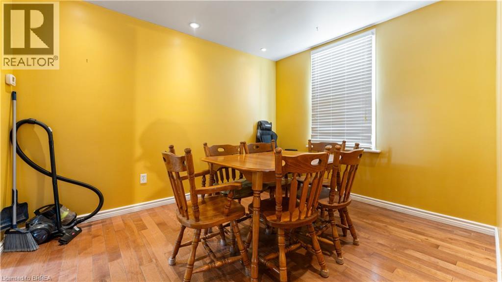 263 Grand River Avenue, Brantford, Ontario  N3T 4Y5 - Photo 14 - 40814907