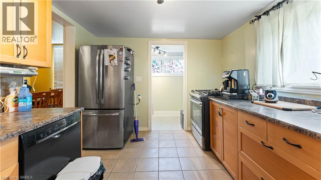 263 Grand River Avenue, Brantford, Ontario  N3T 4Y5 - Photo 17 - 40814907