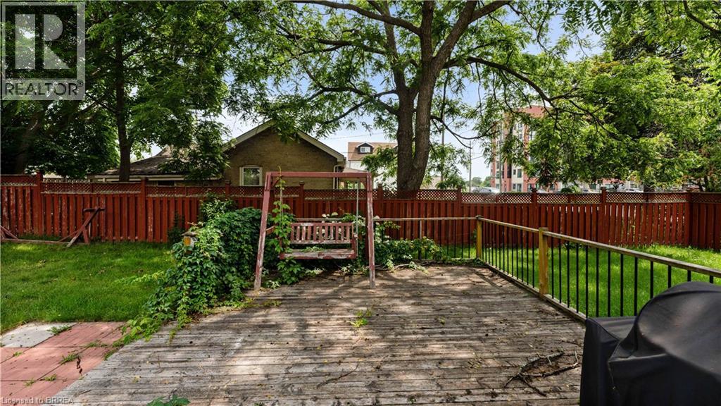 263 Grand River Avenue, Brantford, Ontario  N3T 4Y5 - Photo 24 - 40814907