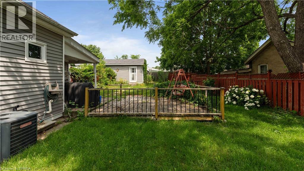 263 Grand River Avenue, Brantford, Ontario  N3T 4Y5 - Photo 27 - 40814907