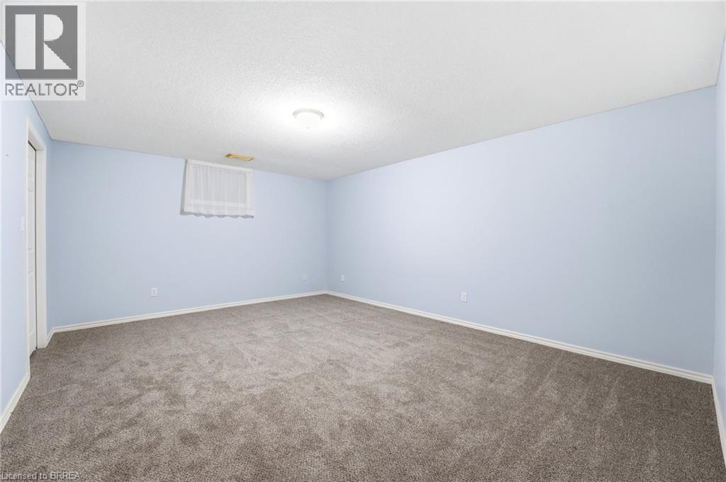 570 West Street Unit# 43, Brantford, Ontario  N3R 7Y7 - Photo 24 - 40814092