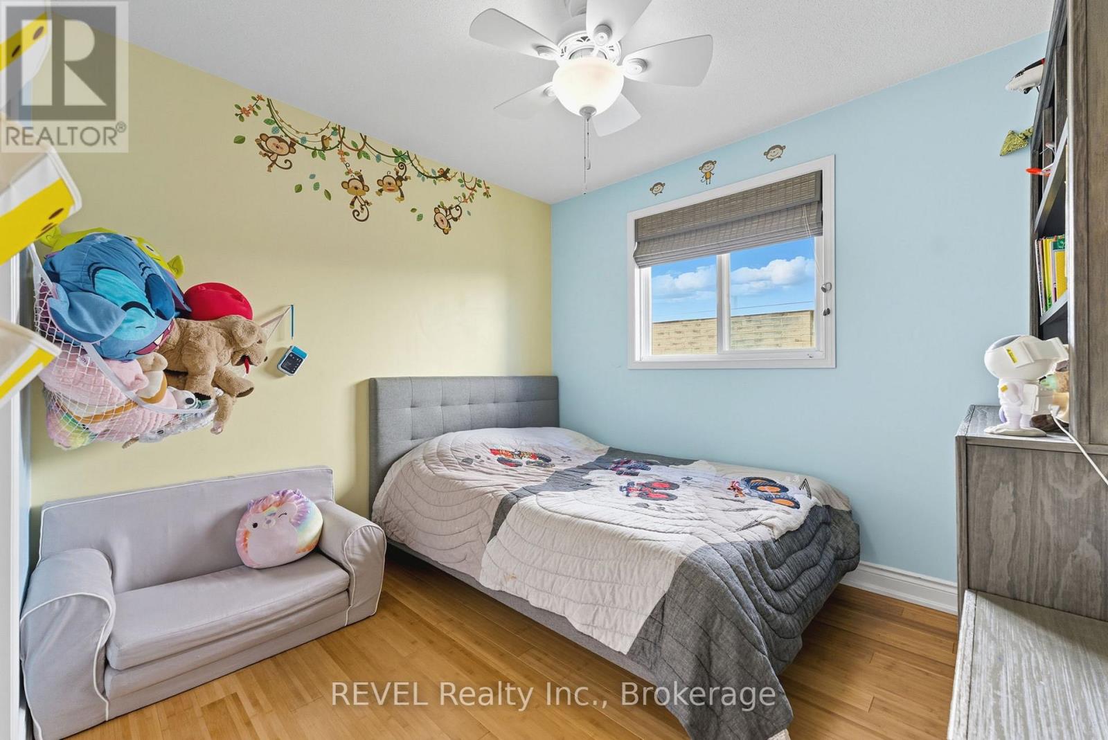 11 Supreme Drive, Hamilton, Ontario  L8W 3V1 - Photo 21 - X12919130