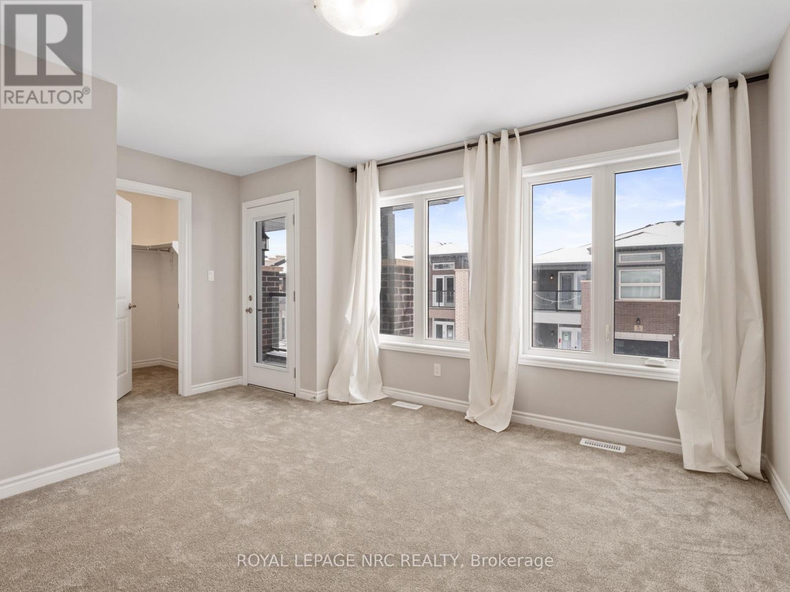 27 Renfrew Trail, Welland, Ontario  L3C 0K2 - Photo 11 - X12919208