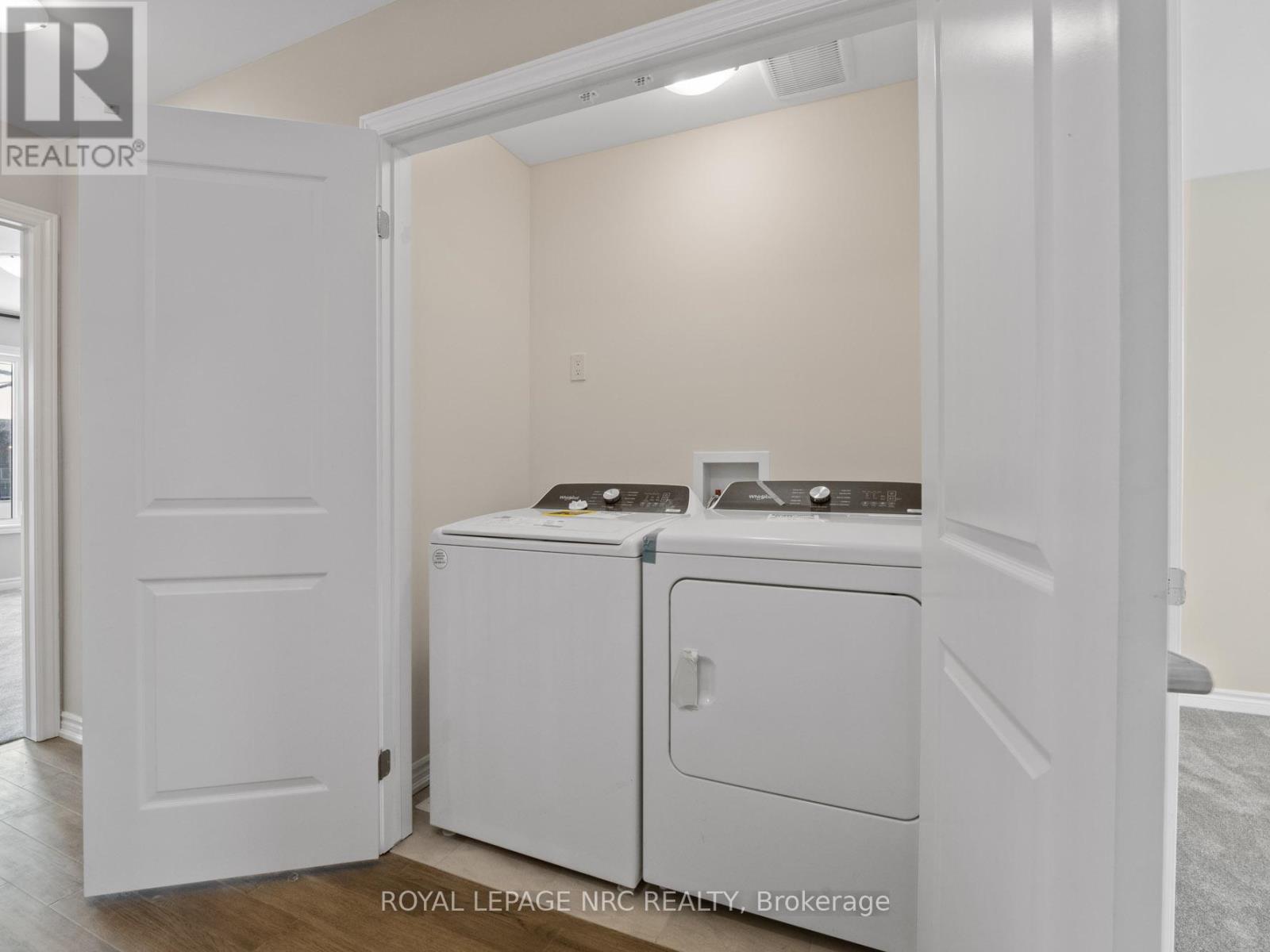 27 Renfrew Trail, Welland, Ontario  L3C 0K2 - Photo 17 - X12919208