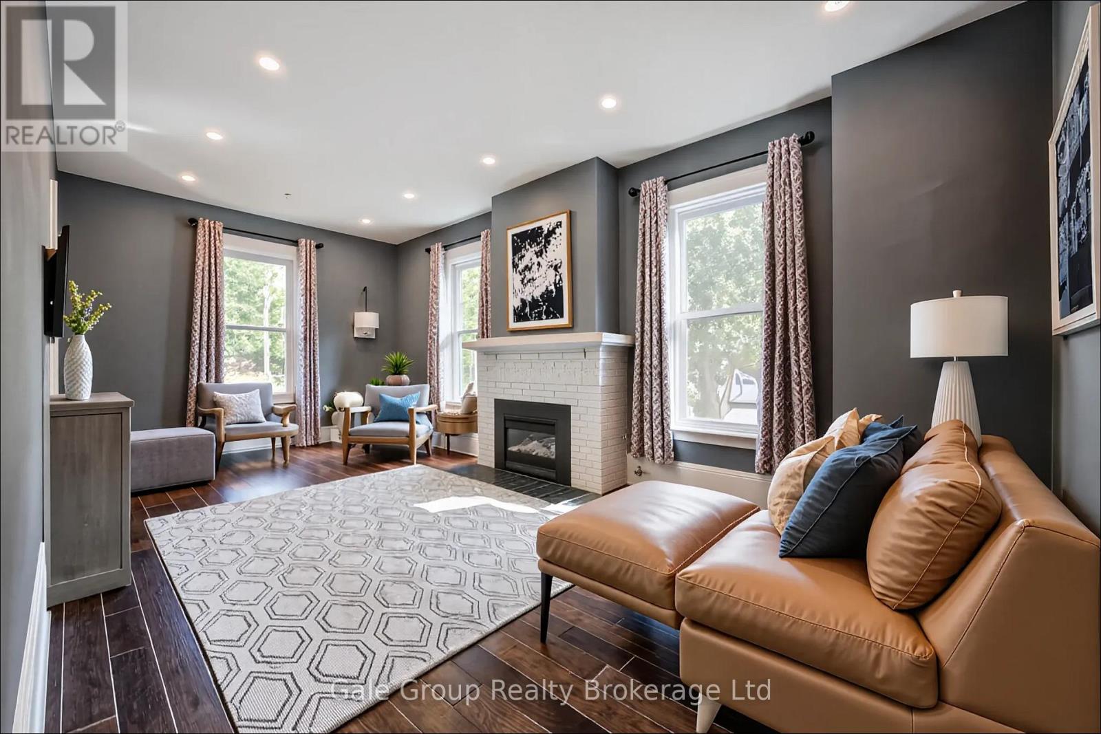 155 Vansittart Avenue, Woodstock, Ontario  N4S 6E7 - Photo 21 - X12919162