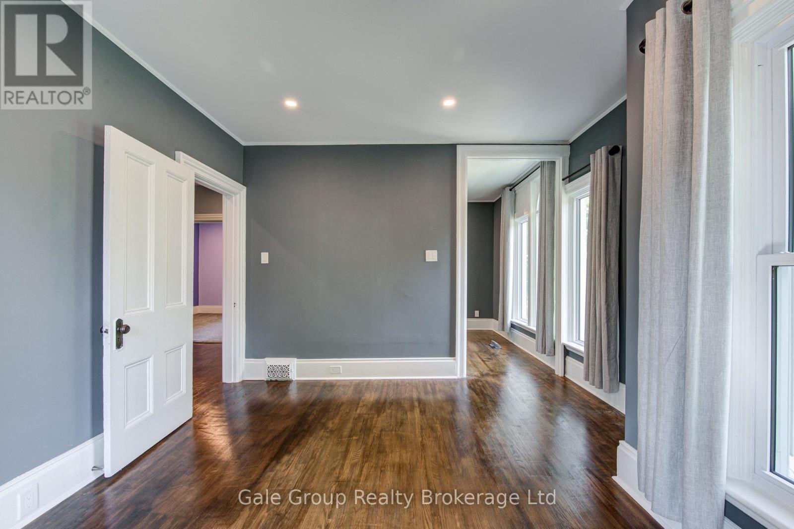 155 Vansittart Avenue, Woodstock, Ontario  N4S 6E7 - Photo 24 - X12919162