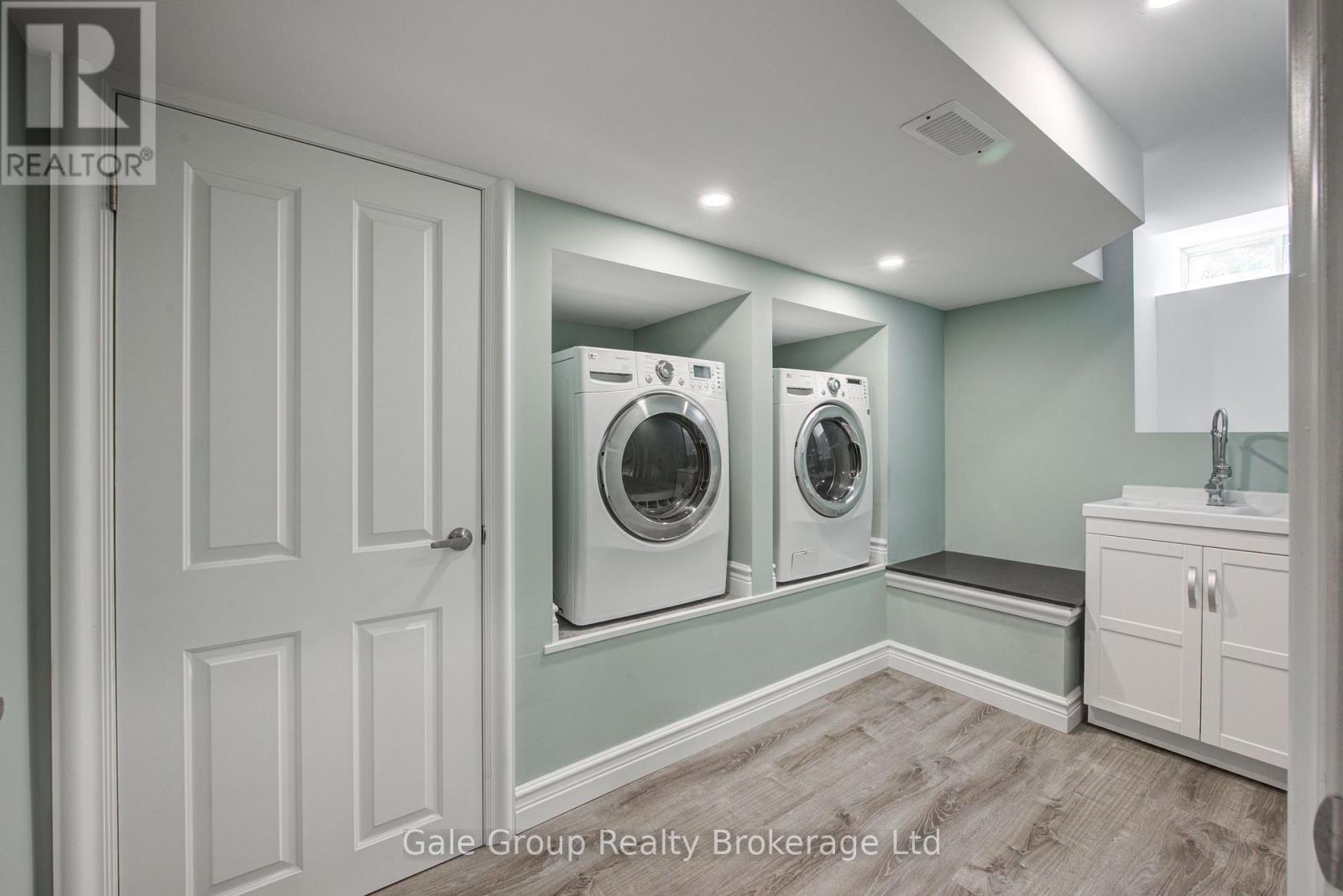 155 Vansittart Avenue, Woodstock, Ontario  N4S 6E7 - Photo 37 - X12919162