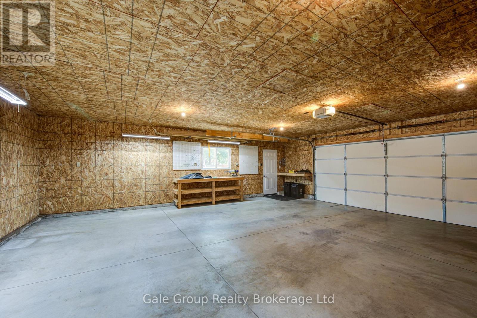 155 Vansittart Avenue, Woodstock, Ontario  N4S 6E7 - Photo 40 - X12919162