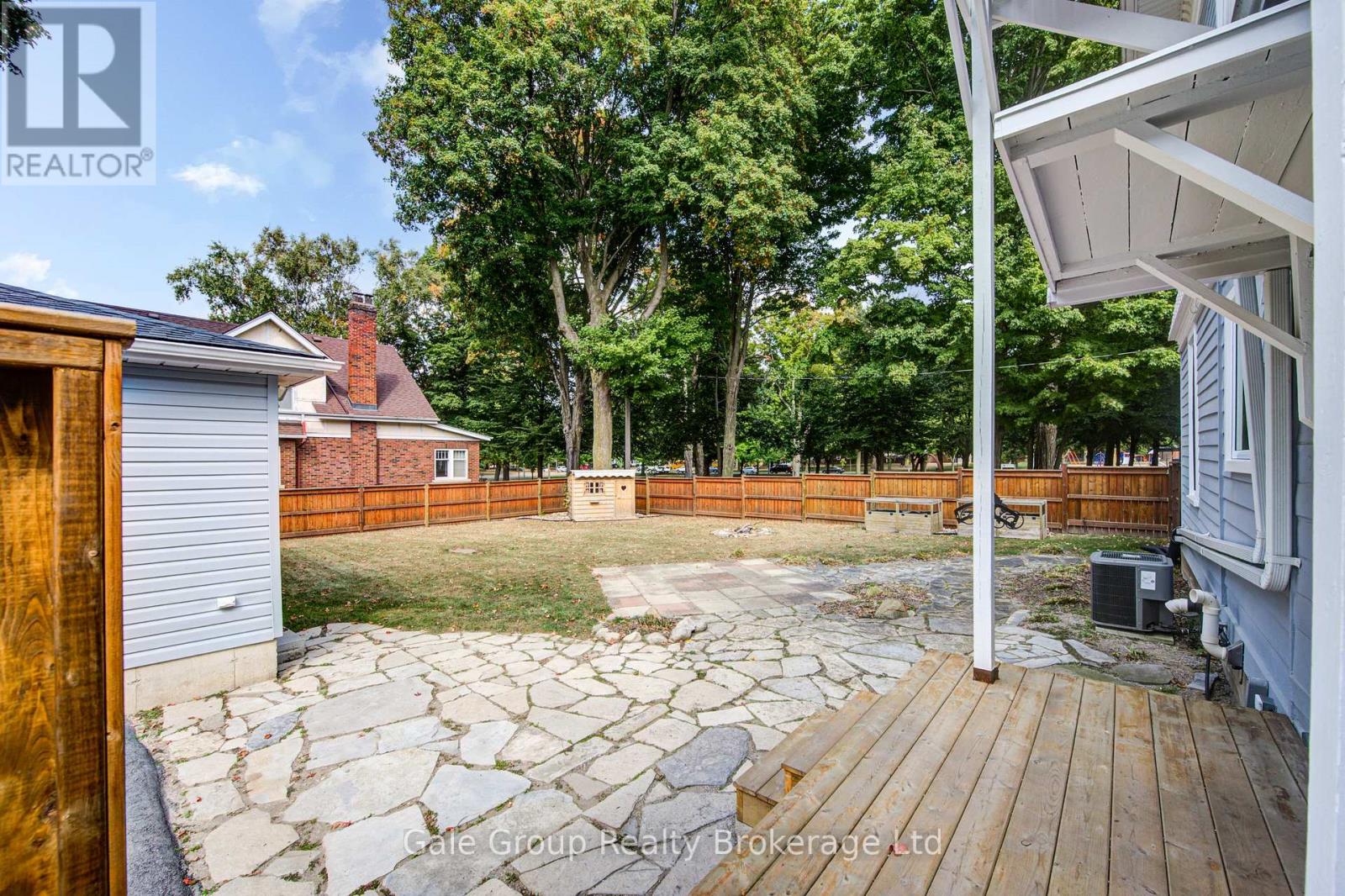 155 Vansittart Avenue, Woodstock, Ontario  N4S 6E7 - Photo 45 - X12919162