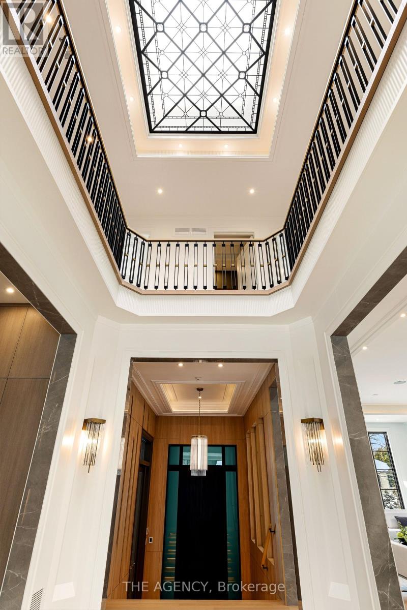 149 Highland Crescent, Toronto (Bridle Path-Sunnybrook-York Mills), Ontario  M2L 1H2 - Photo 4 - C12899752