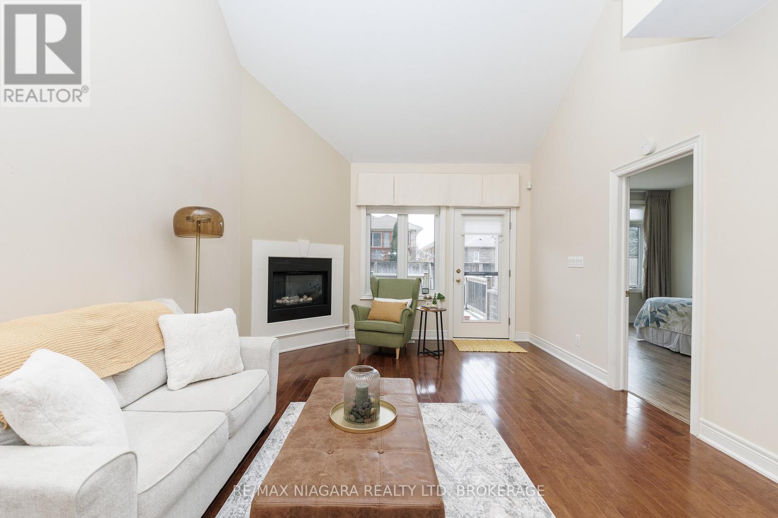 7 - 14 Emerald Common, St. Catharines, Ontario  L2M 1R8 - Photo 14 - X12688538