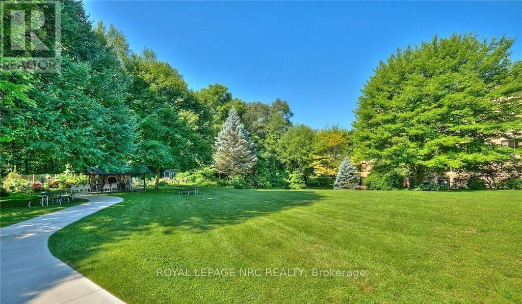 601b - 200 20 Highway W, Pelham, Ontario L3E 0V7 - Photo 38 - X12912924