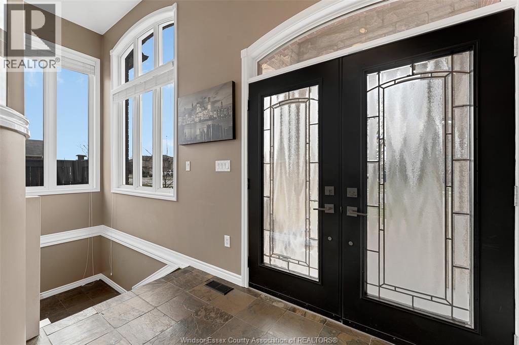 3098 Troup Crescent, Windsor, Ontario  N8R 0A3 - Photo 5 - 26005907