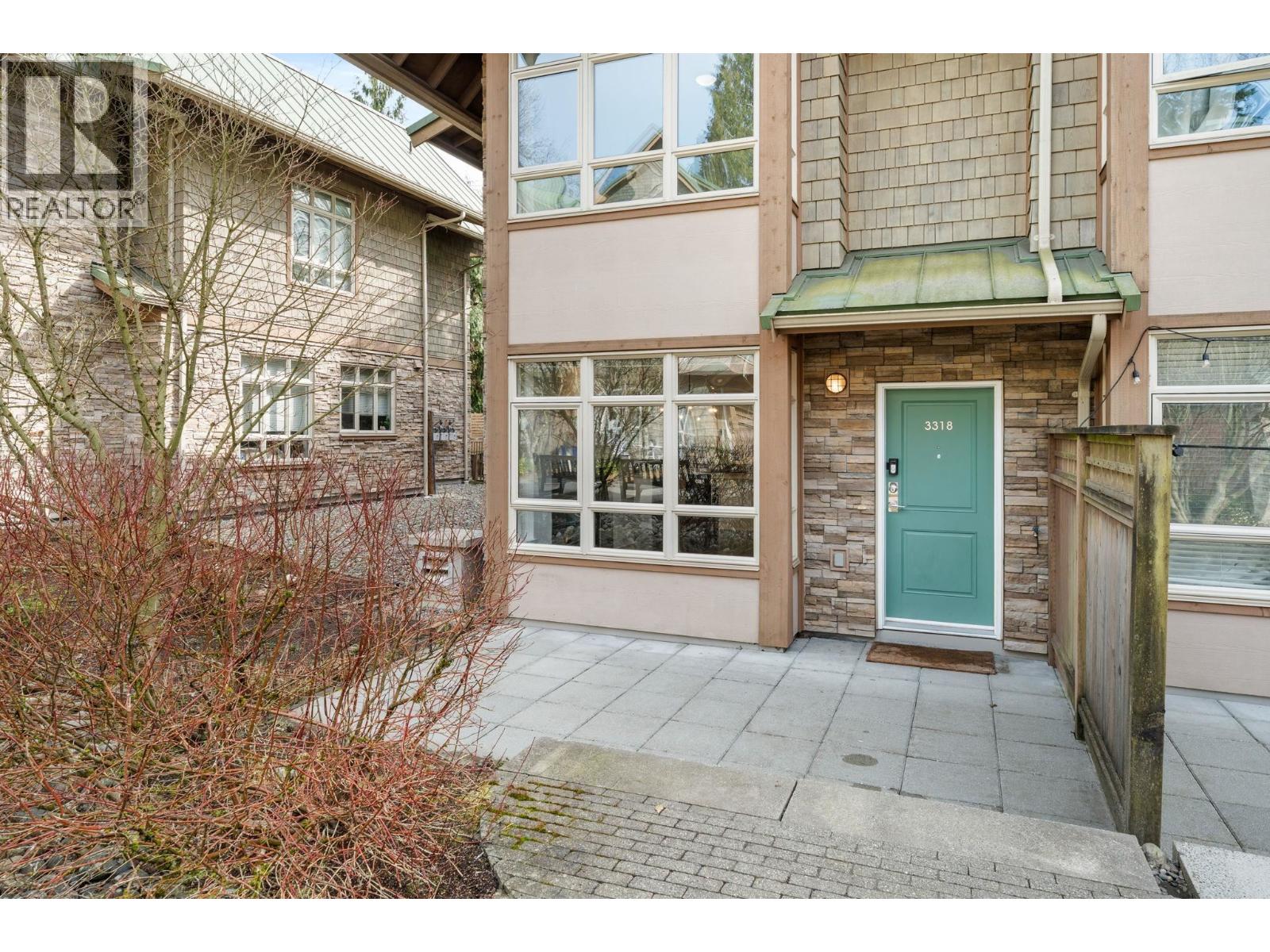 3318 Mt Seymour Parkway, North Vancouver, British Columbia  V7H 1G3 - Photo 2 - R3103410