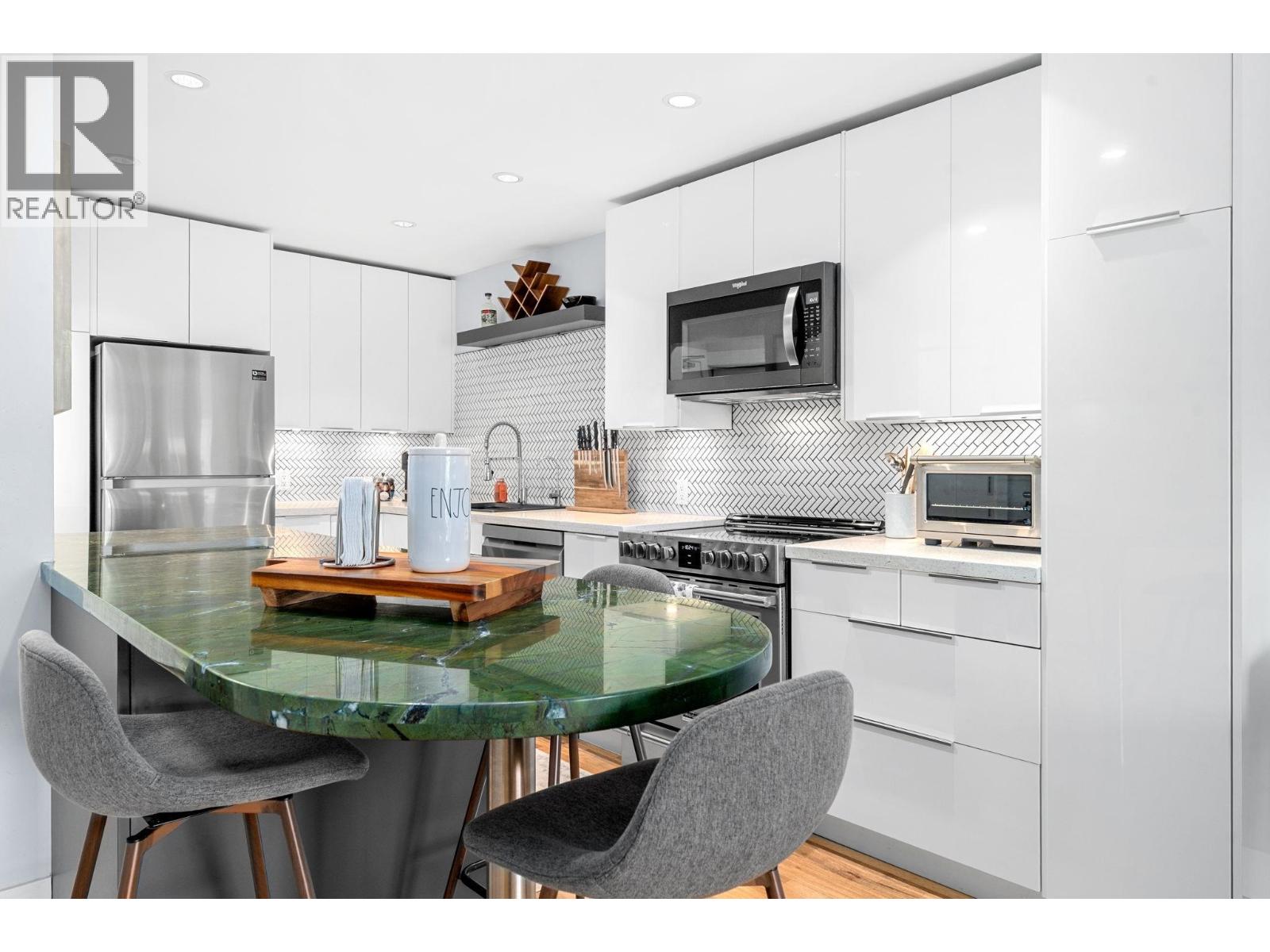 203 1066 W 13th Avenue, Vancouver, British Columbia  V6H 1N2 - Photo 30 - R3103412