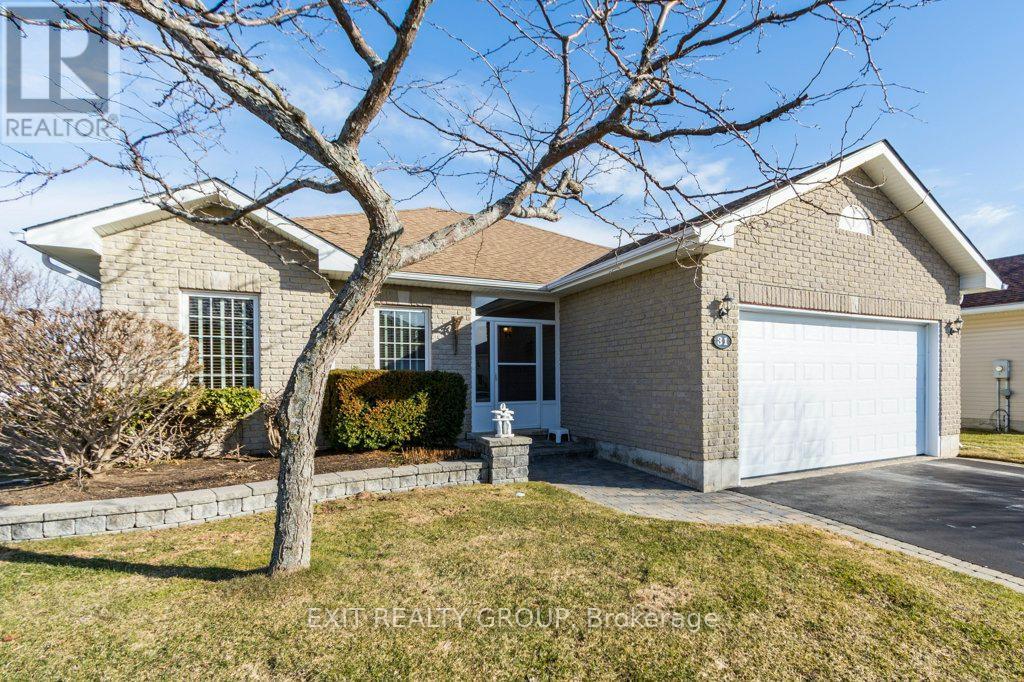 31 ALETHA DRIVE, Prince Edward County, Ontario