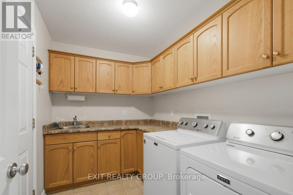 31 Aletha Drive, Prince Edward County, Ontario  K0K 3L0 - Photo 16 - X12919184