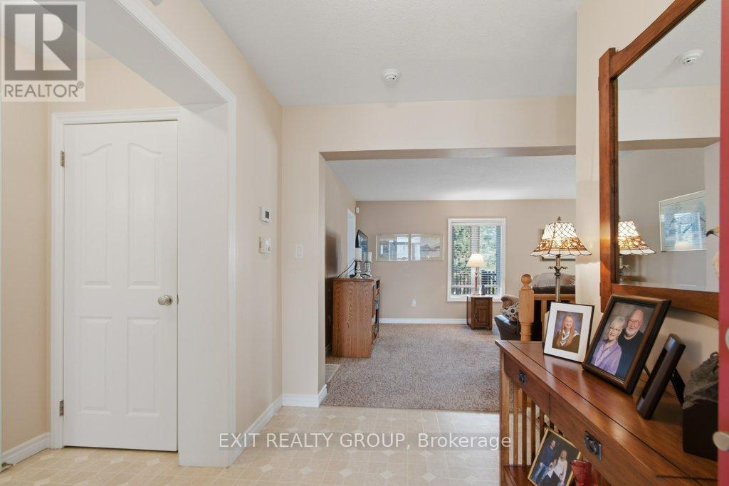 31 Aletha Drive, Prince Edward County, Ontario  K0K 3L0 - Photo 5 - X12919184