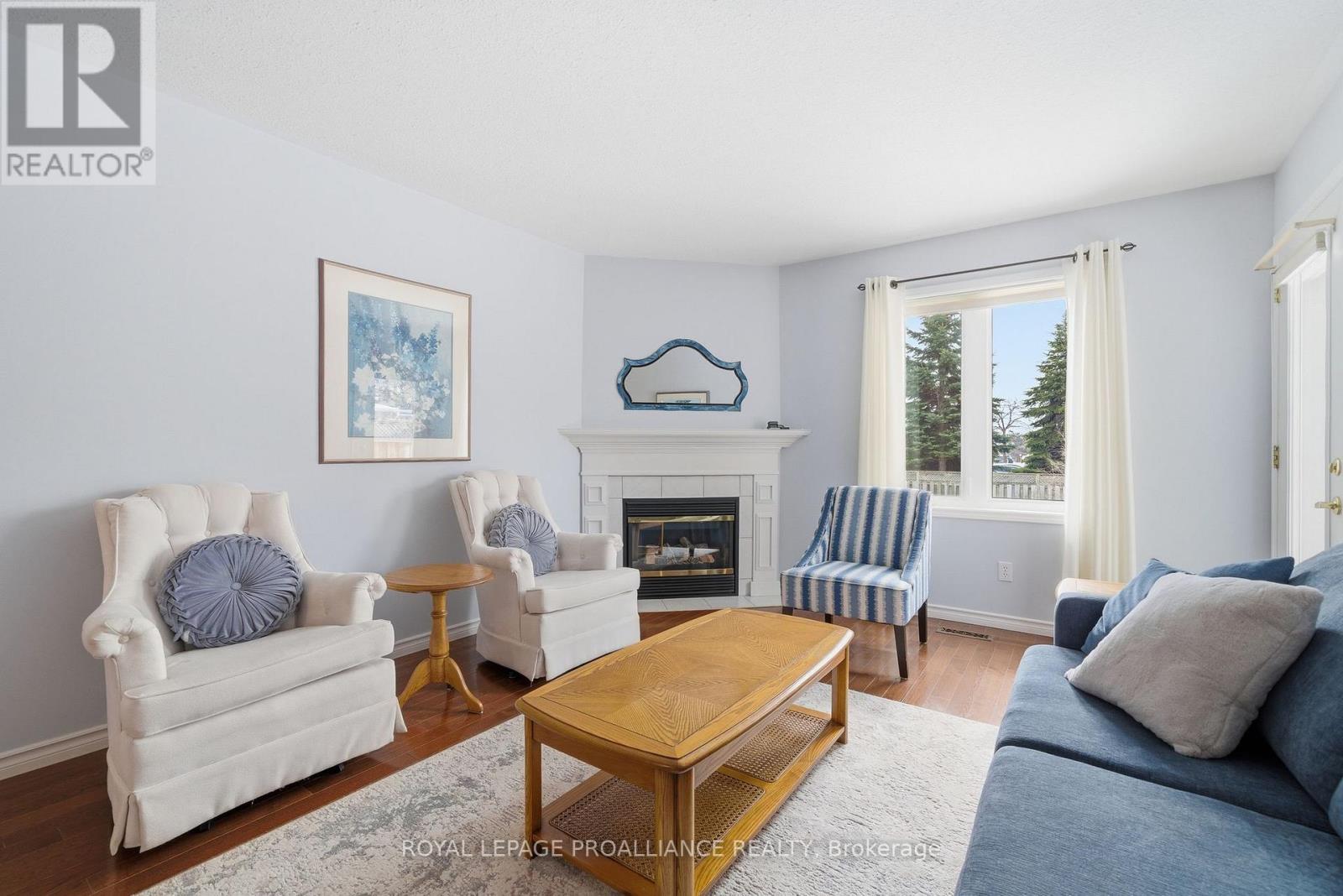 17 Pinegrove Court, Belleville, Ontario  K8N 5X9 - Photo 17 - X12919198