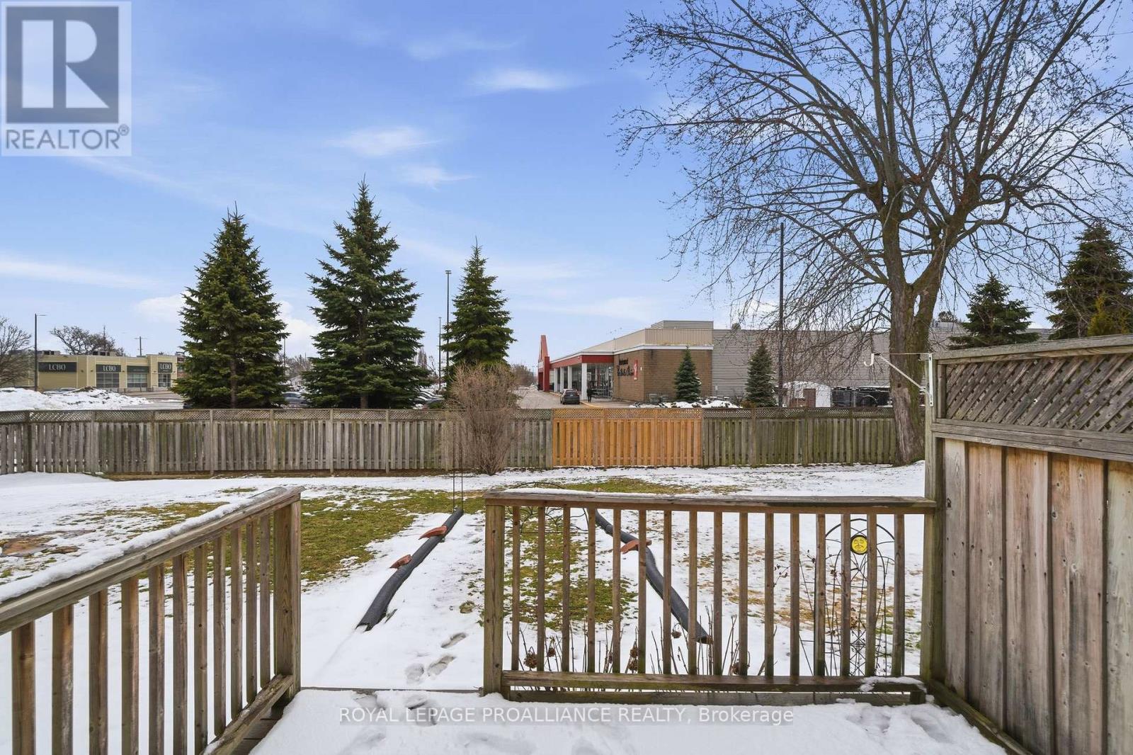 17 Pinegrove Court, Belleville, Ontario  K8N 5X9 - Photo 30 - X12919198