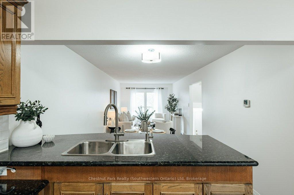 153 Dovercliffe Road, Guelph, Ontario N1G 3A5 - Photo 16 - X12919186