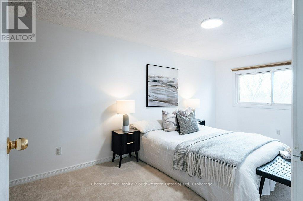 153 Dovercliffe Road, Guelph, Ontario N1G 3A5 - Photo 23 - X12919186