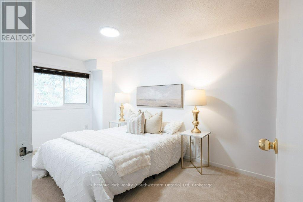 153 Dovercliffe Road, Guelph, Ontario N1G 3A5 - Photo 31 - X12919186