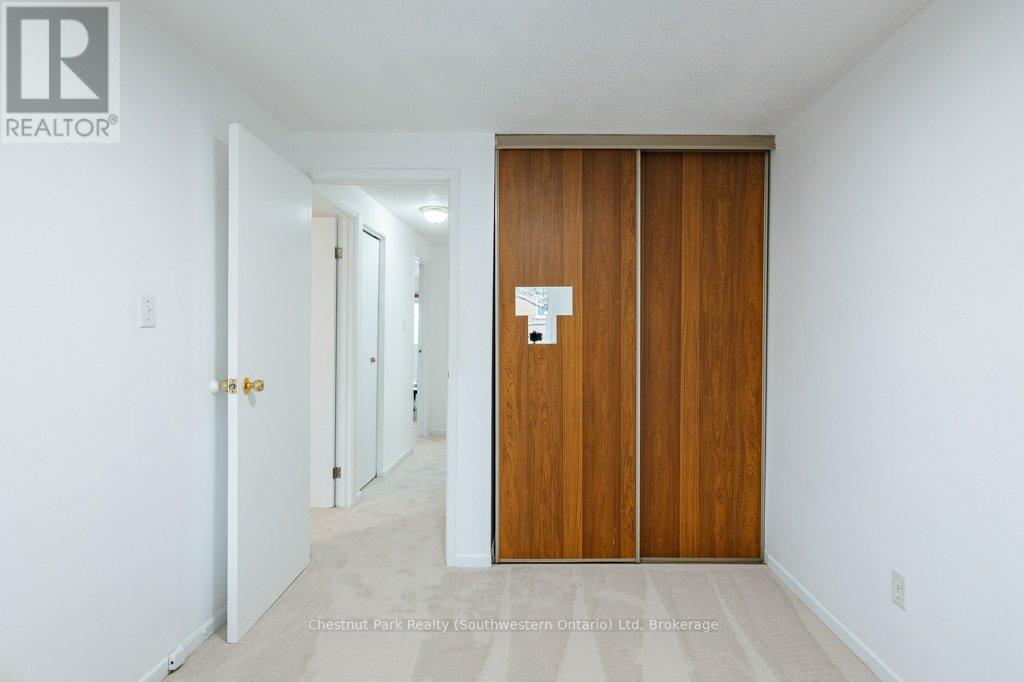 153 Dovercliffe Road, Guelph, Ontario N1G 3A5 - Photo 35 - X12919186