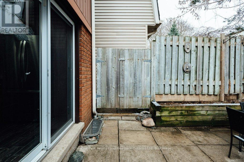 153 Dovercliffe Road, Guelph, Ontario N1G 3A5 - Photo 45 - X12919186