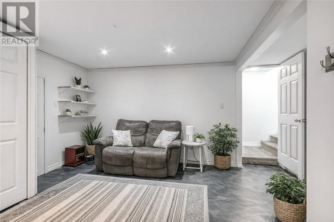 130 Main Street E, Chelmsford, Ontario  P0M 1L0 - Photo 29 - 2126911