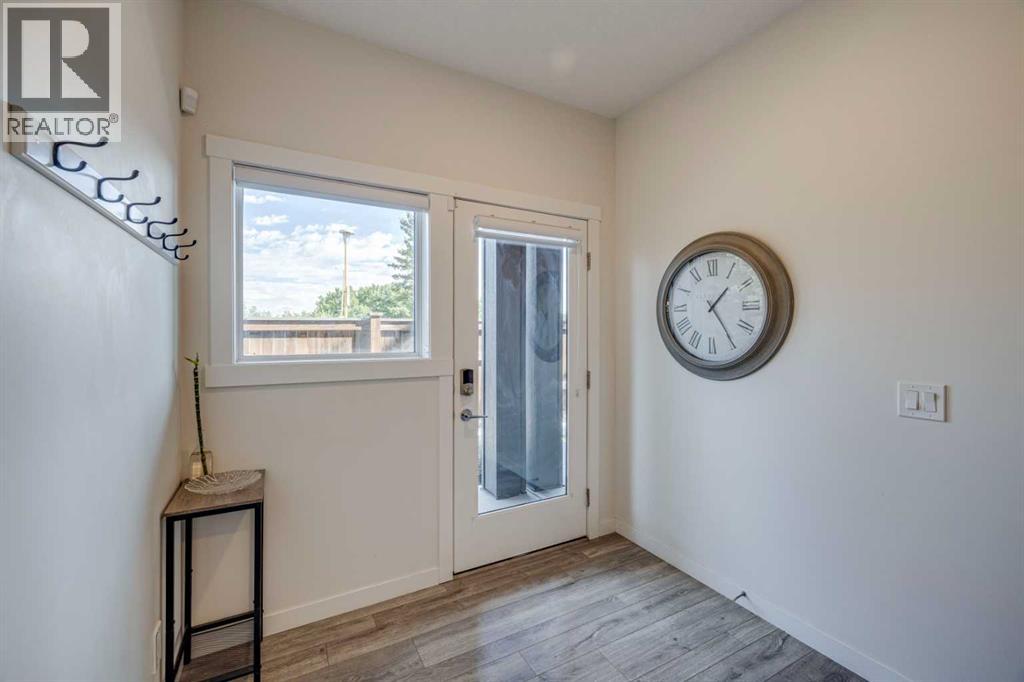 614 Greenbriar Common NW, Calgary, Alberta  T3B 6J2 - Photo 30 - A2281393