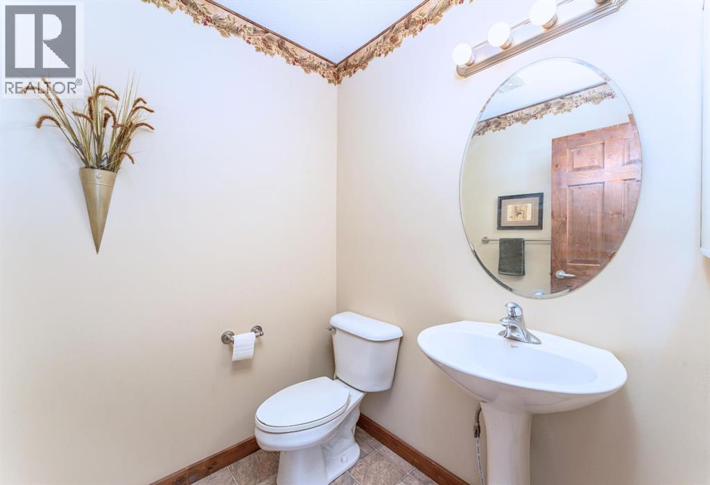 107, 85 Dyrgas Gate, Canmore, Alberta  T1W 3L1 - Photo 32 - A2292918