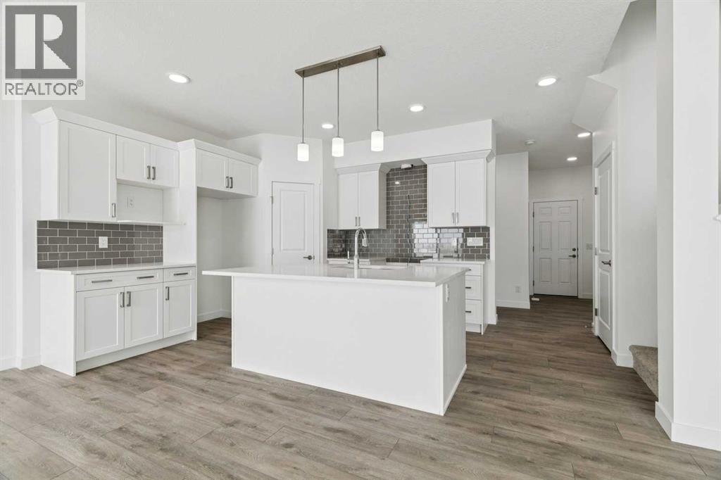 420 Ranch Gate, Strathmore, Alberta  T1P 2H9 - Photo 4 - A2294590