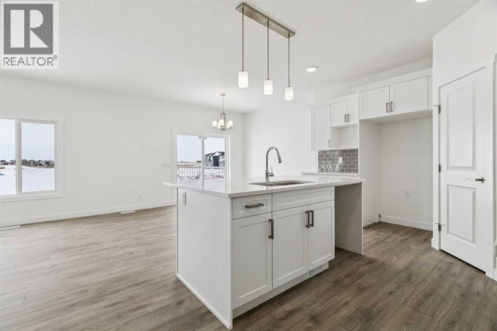 420 Ranch Gate, Strathmore, Alberta  T1P 2H9 - Photo 3 - A2294590