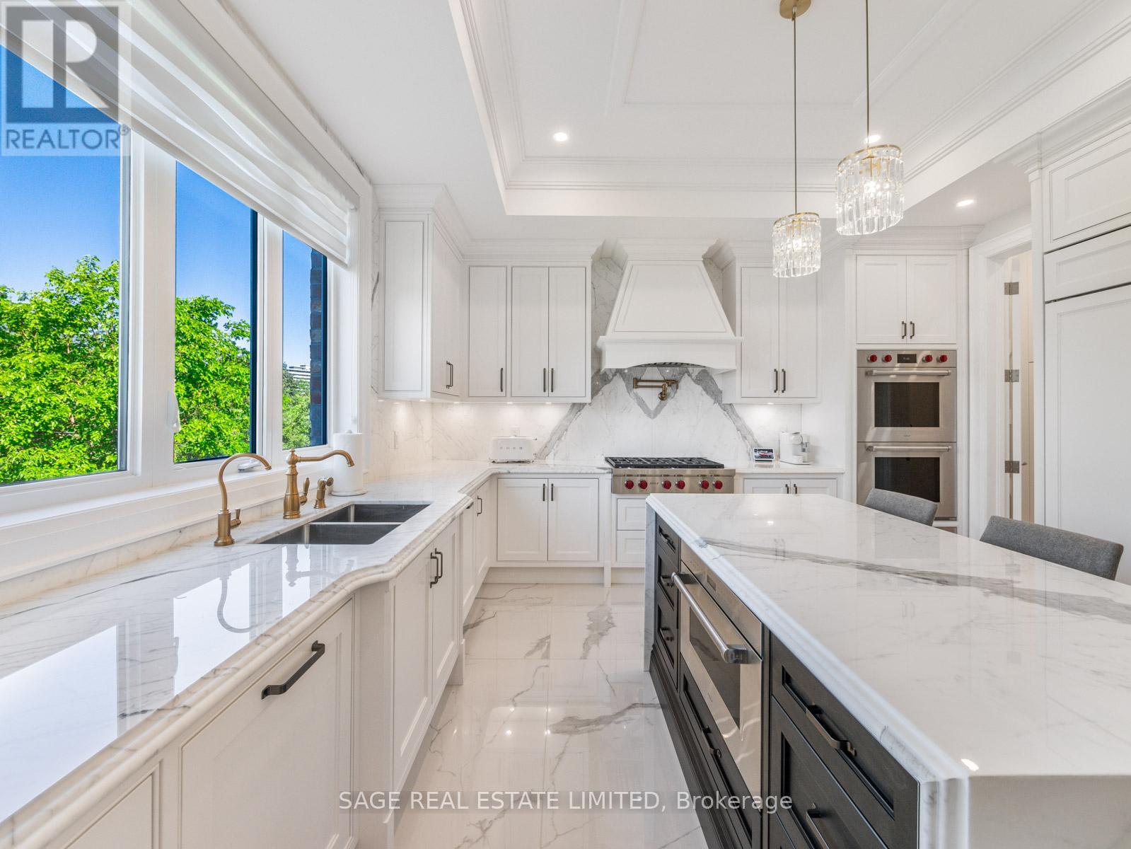 17 Daniel Cozens Court, Toronto, Ontario  M2R 0A7 - Photo 17 - C12919082