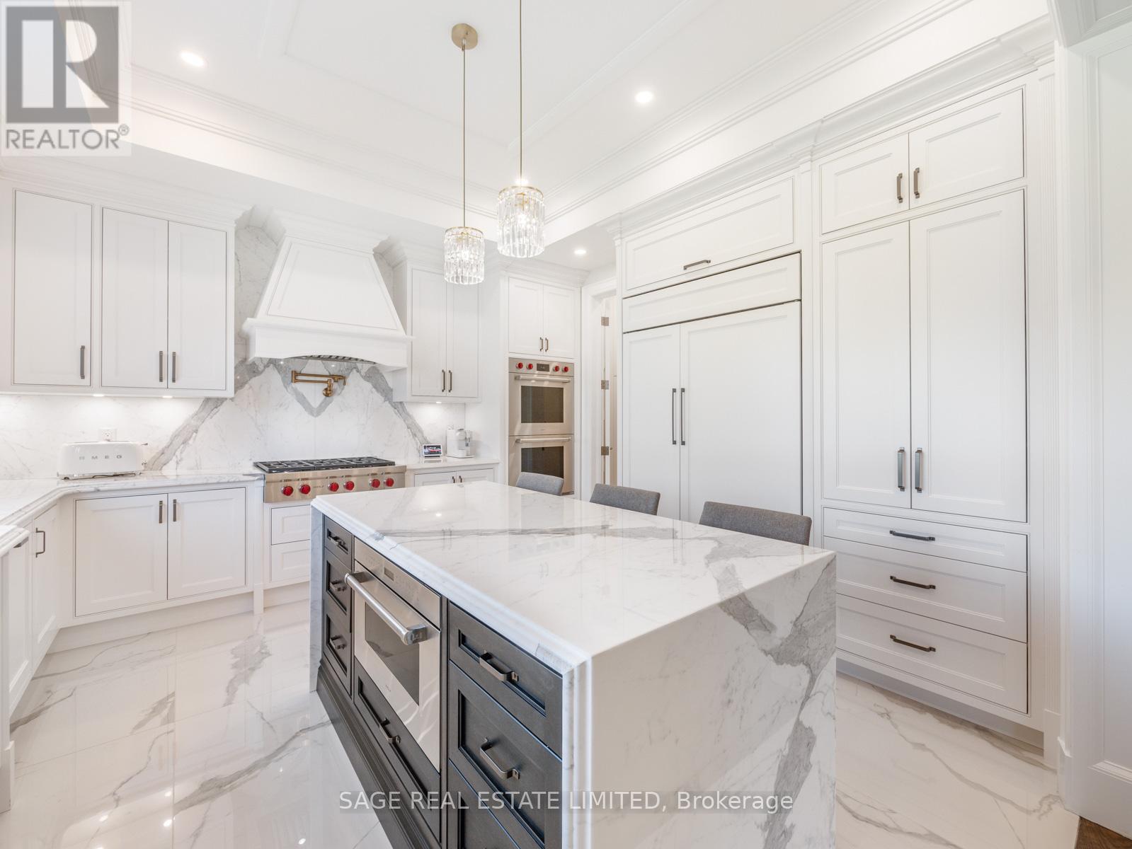 17 Daniel Cozens Court, Toronto, Ontario  M2R 0A7 - Photo 18 - C12919082