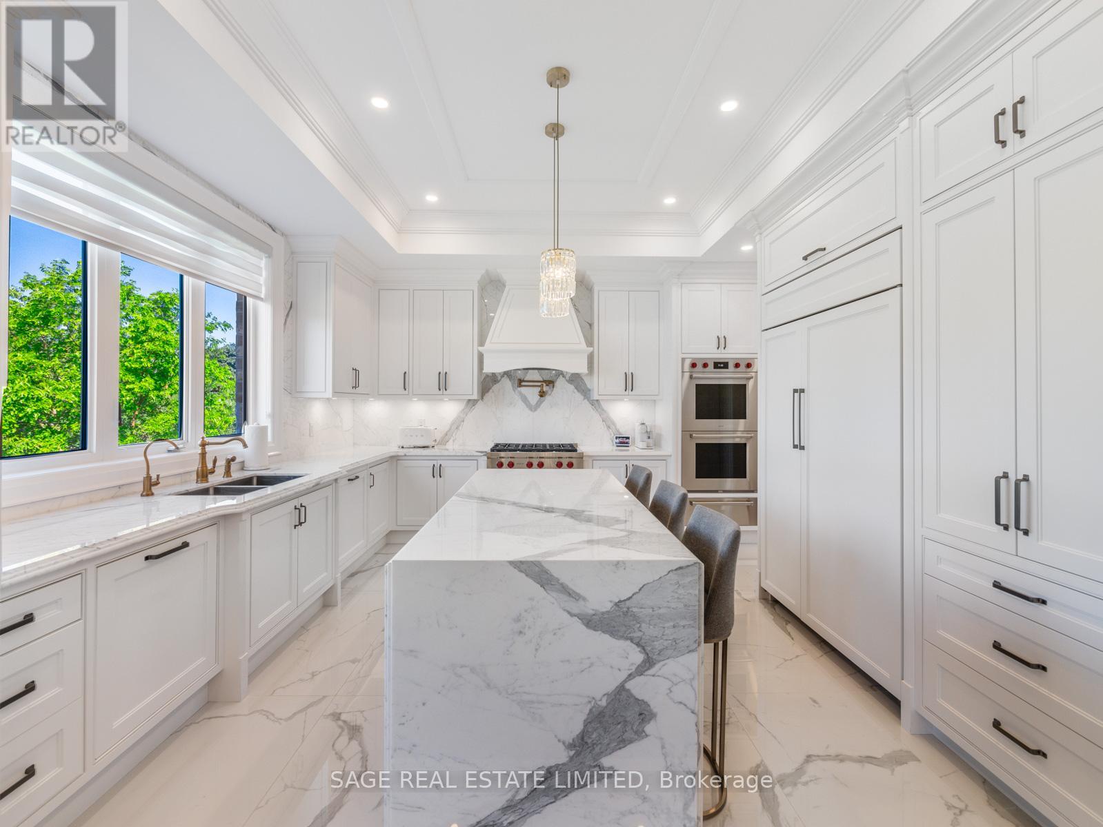 17 Daniel Cozens Court, Toronto, Ontario  M2R 0A7 - Photo 19 - C12919082