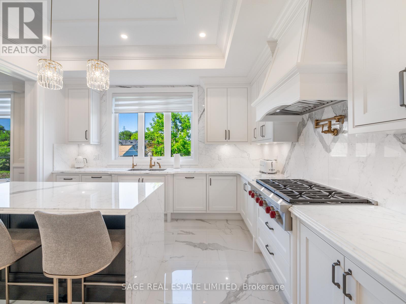 17 Daniel Cozens Court, Toronto, Ontario  M2R 0A7 - Photo 20 - C12919082