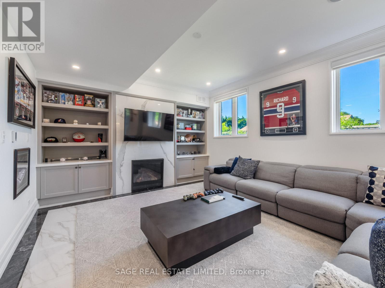 17 Daniel Cozens Court, Toronto, Ontario  M2R 0A7 - Photo 45 - C12919082