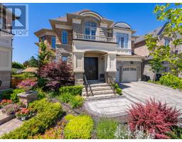 17 DANIEL COZENS COURT, Toronto, Ontario