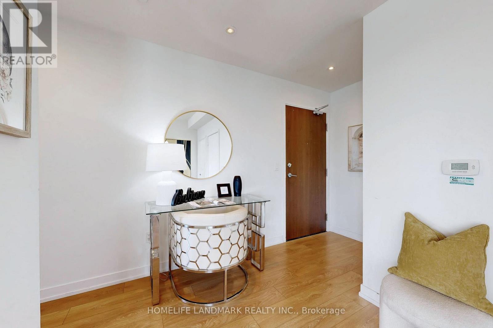 2209 - 117 Mcmahon Drive, Toronto, Ontario  M2K 2X9 - Photo 5 - C12919084